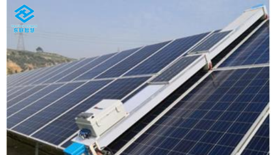 光伏清潔機(jī)器人